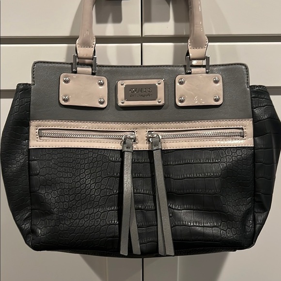 GUESS Black and Gray Satchel - Picture 10 of 13